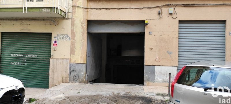 Kommersiell byggnad i Palermo