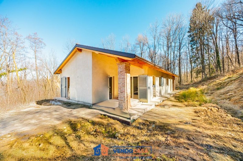 Villa i Peveragno