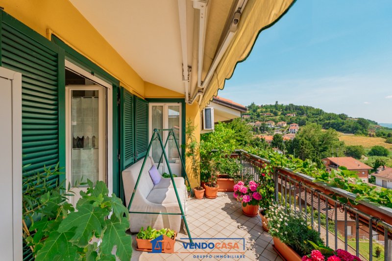 Appartement in Monforte d'Alba