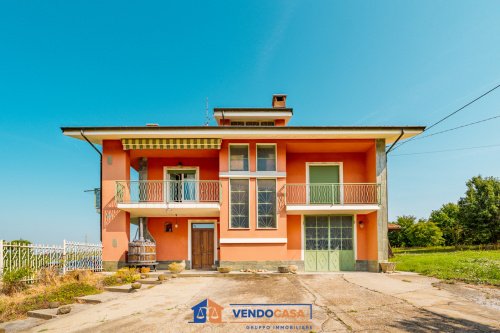 Casa independente em Dogliani