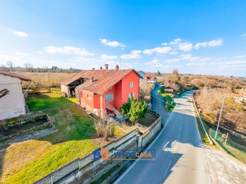 Casa semi-independiente en Farigliano