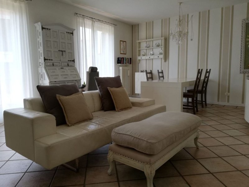 Eigenständiges Appartement in Torri del Benaco