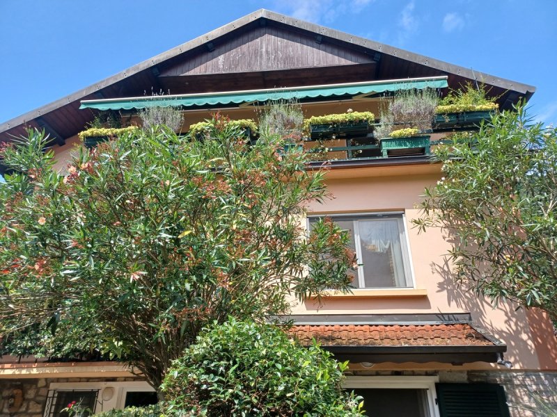 Vrijstaande woning in Omegna