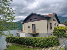 Einfamilienhaus in Pettenasco