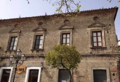 Historisches Haus in Tiriolo