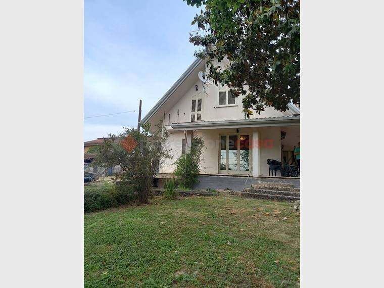 Detached house in Frosinone