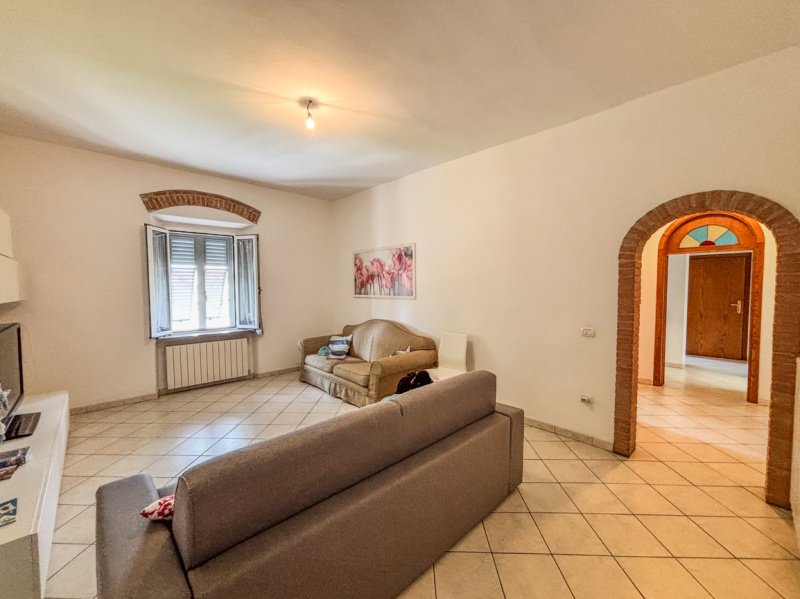 Apartamento en Rosignano Marittimo