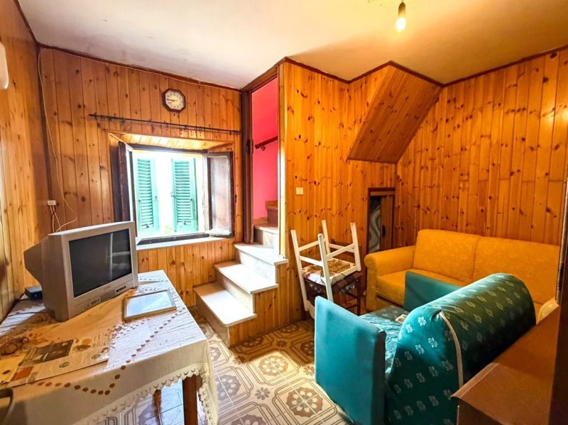 Apartamento en Pomarance