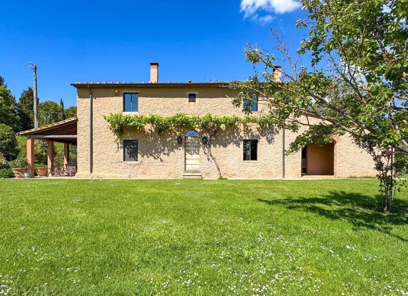Villa in Riparbella