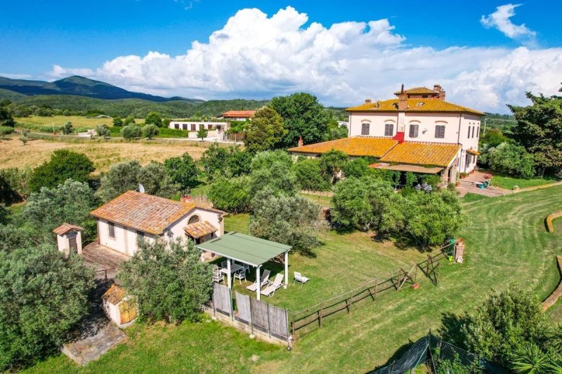Villa en Cecina