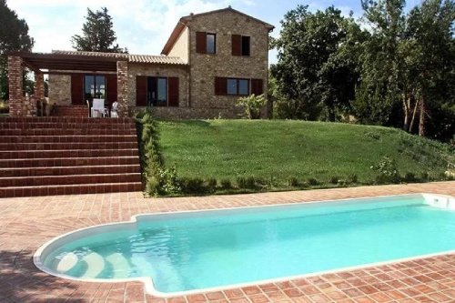 Villa a Montescudaio