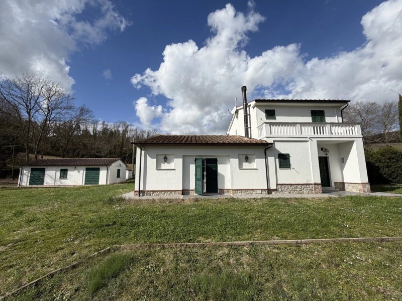 Moradia em Riparbella