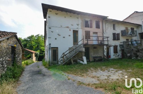 Detached house in Cengio