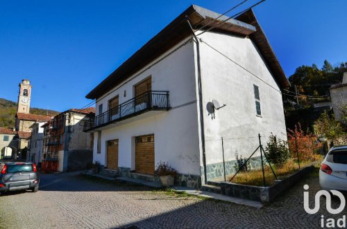 Detached house in Murialdo