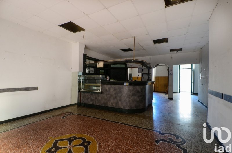 Commercial property in Savona
