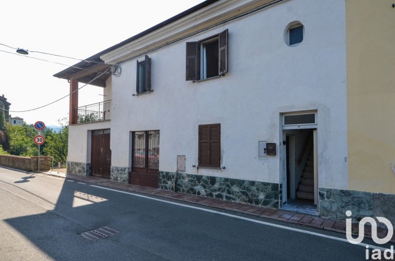 Apartamento en Spigno Monferrato