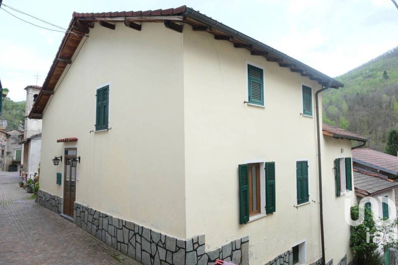 Casa independiente en Murialdo