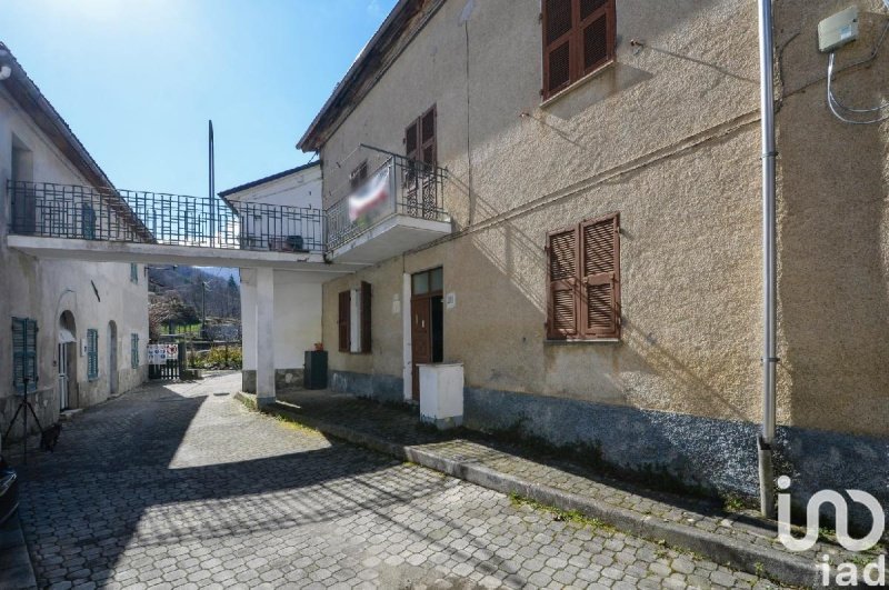 Villa i Osiglia