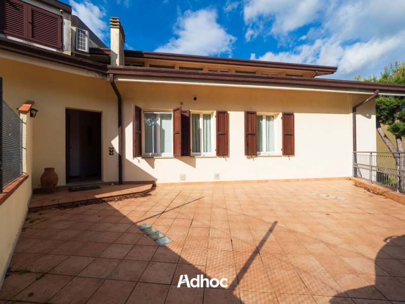 Maison individuelle à Montelabbate