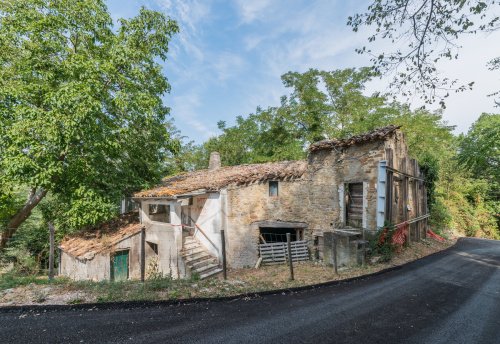 Half-vrijstaande woning in Tavoleto