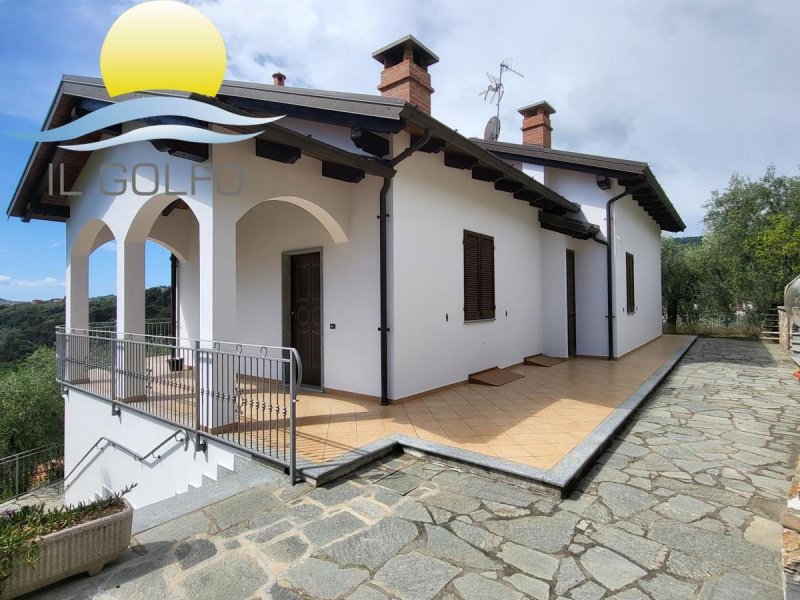 Villa en Diano San Pietro