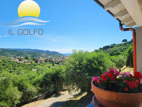 迪亚诺马里纳别墅