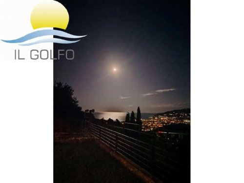 Apartamento em Diano Castello