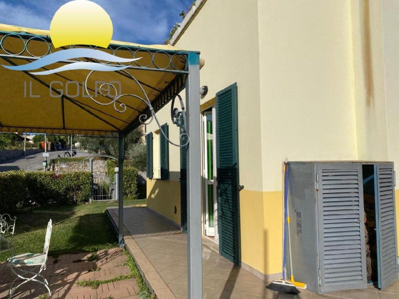 Квартира в Диано-Кастелло