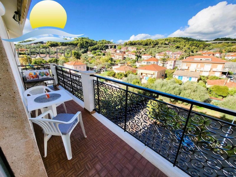 Appartamento a San Bartolomeo al Mare