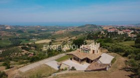 Villa à Città Sant'Angelo