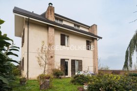 Villa i Guardiagrele