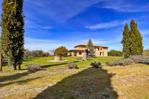 Country house in Cinigiano