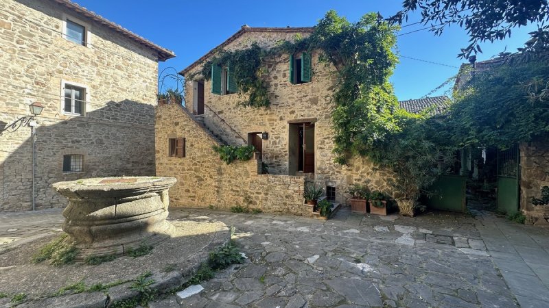 Maison jumelée à Castel del Piano