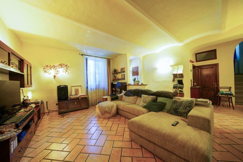 Casa geminada em Castel del Piano