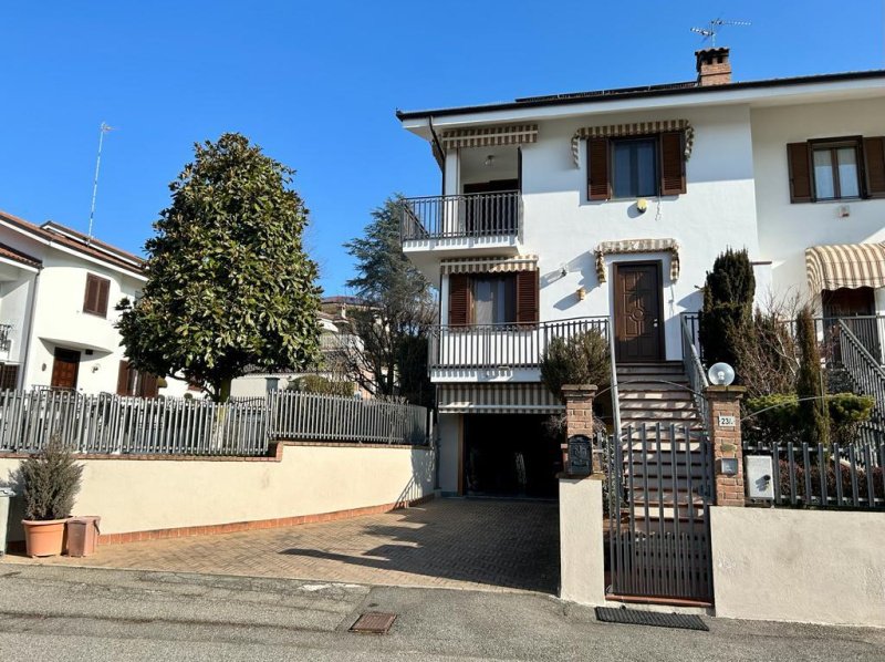 Villa i Castell'Alfero