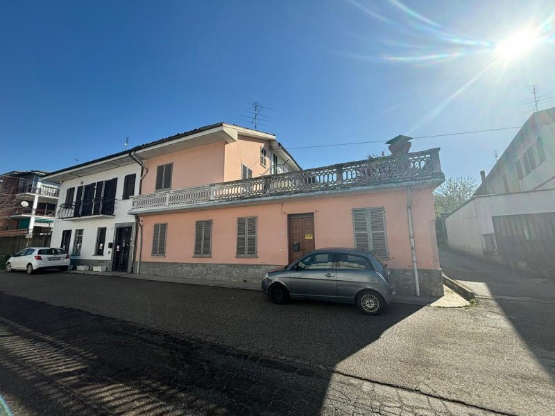 Maison jumelée à Castagnole Monferrato