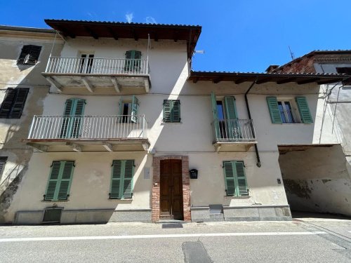 Semi-detached house in Castellero