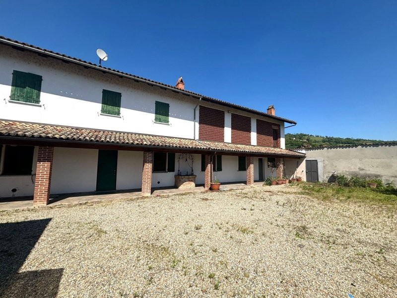 Casa independente em Moncalvo