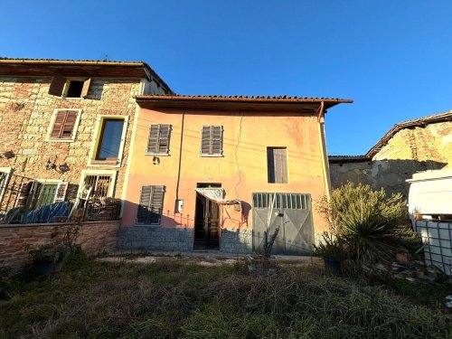 Casa semi-independiente en Penango