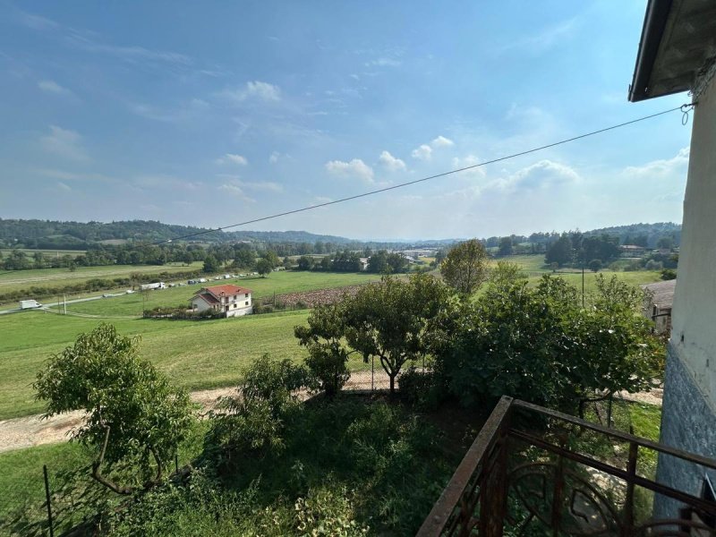 Parhus i Castell'Alfero