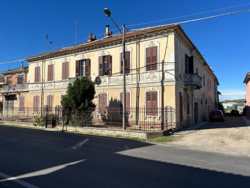 Особняк в Кастелл'Альферо