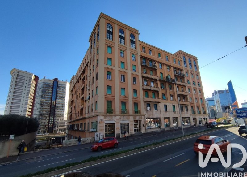 Inmueble comercial en Génova