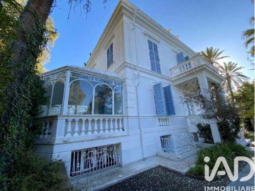 Villa i Ospedaletti
