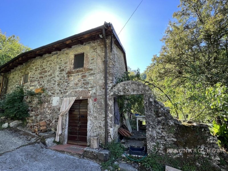 Maison à Fivizzano