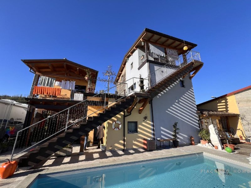 穆拉佐半独立房屋