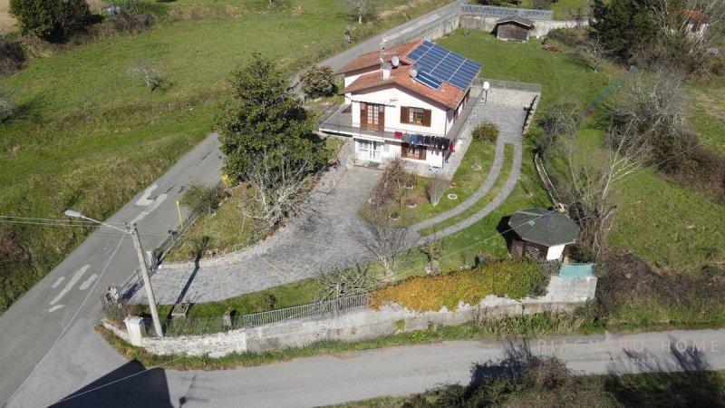 Detached house in Tresana