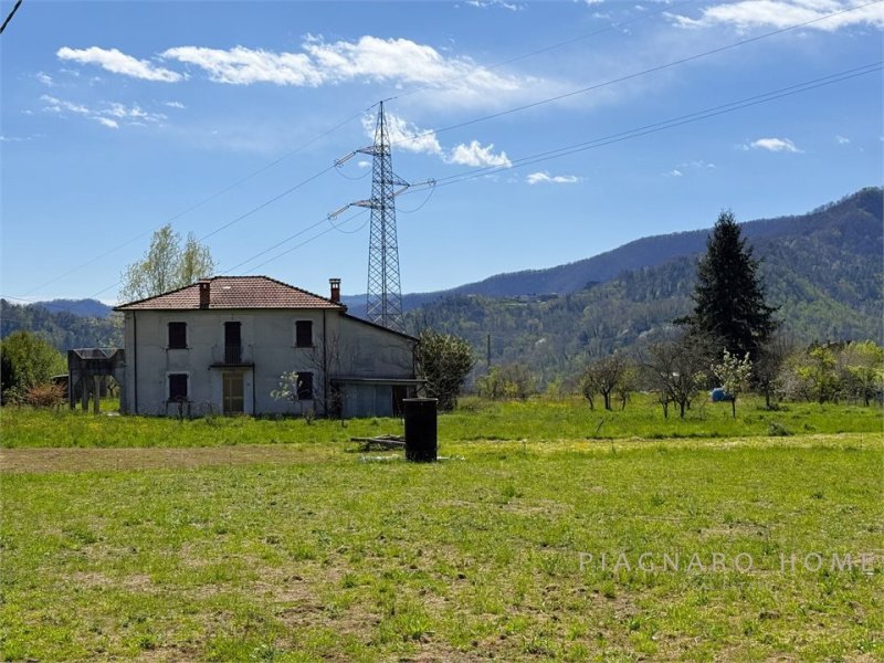 Villa i Mulazzo