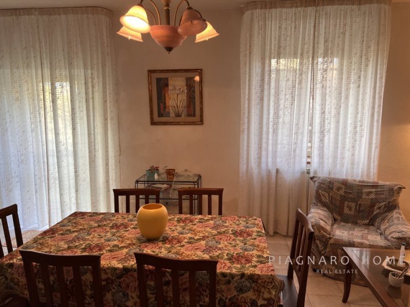 Doppelhaushälfte in Pontremoli