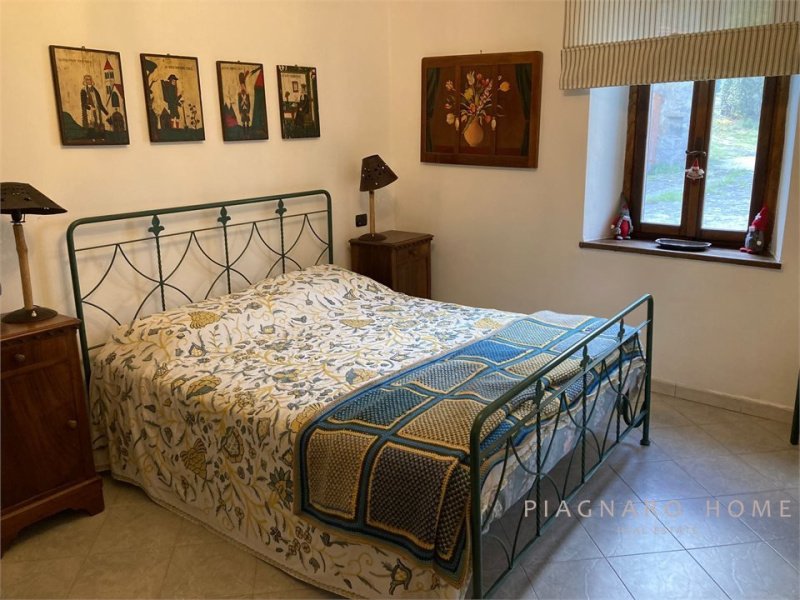 Villa i Zeri