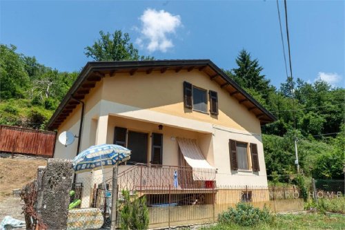 Villa i Zeri